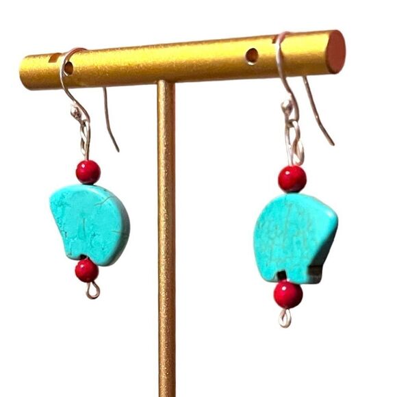 ⭐️3/$25⭐️ Cute Turquoise Bear Dangle Earrings - Picture 3 of 3